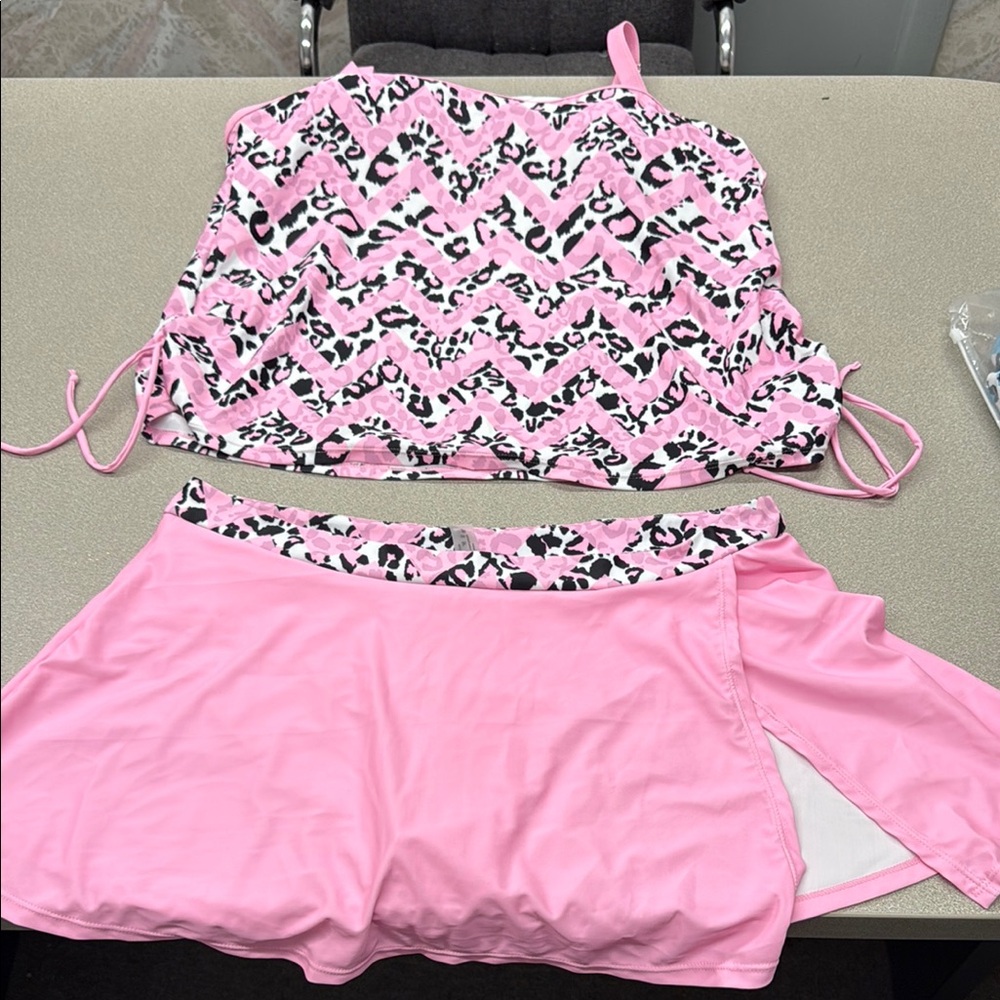 SHEIN Pink and Black two Piece Swimsuit with Stylish Design